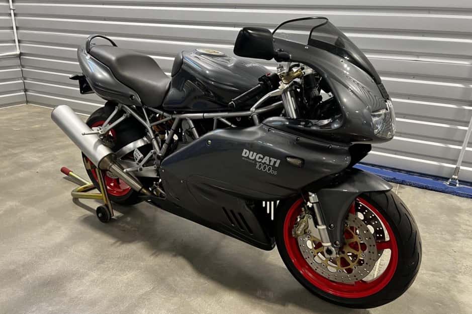 2005 Ducati 750, 800, 900, & 1000 Supersport (1988-2007) sold for $7,100