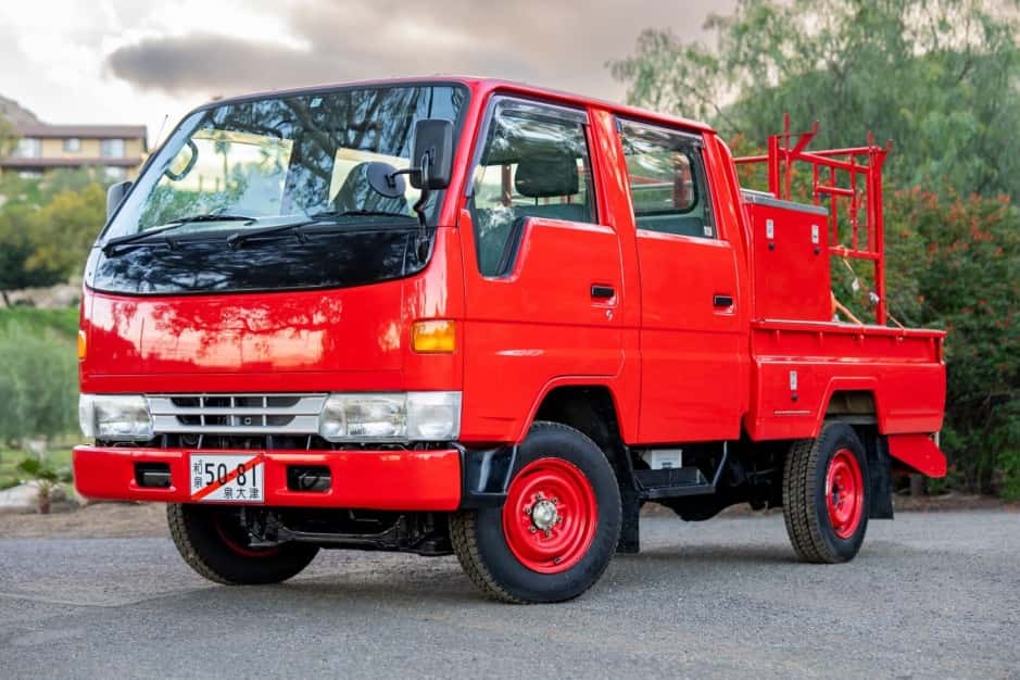 1998 Toyota ToyoAce sold for $14,750