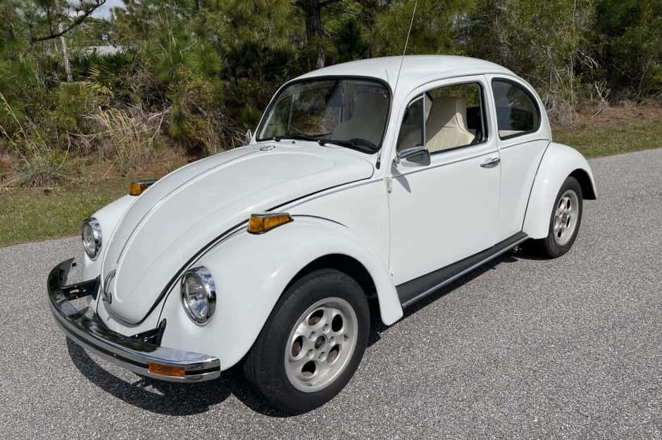 1975 Volkswagen Beetle (1958-1979) sold for $7,850