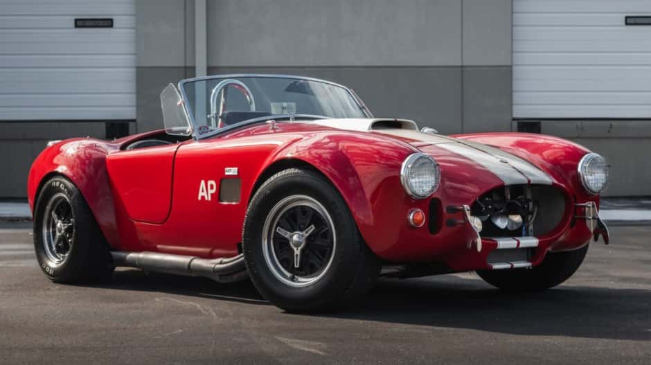 1995 Shelby Cobra Replica sold for $28,100