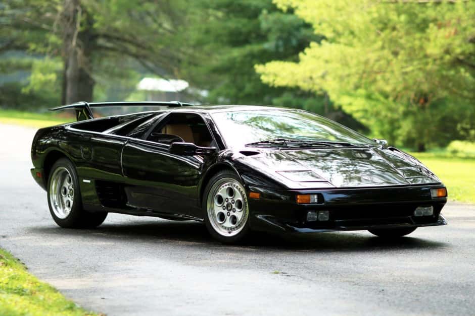 1995 Lamborghini Diablo sold for $200,000