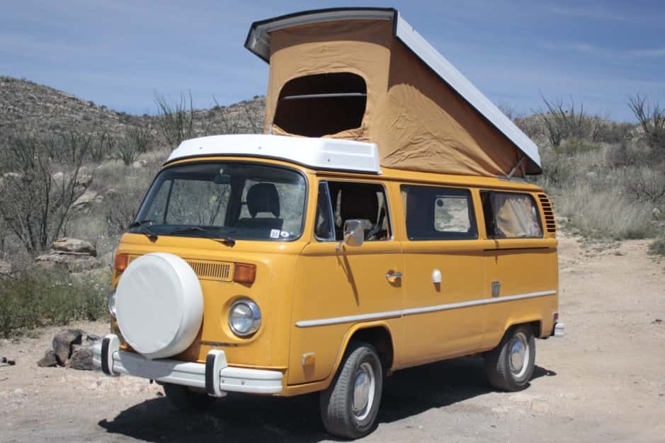 1976 Volkswagen Bay-Window Camper sold for $18,000