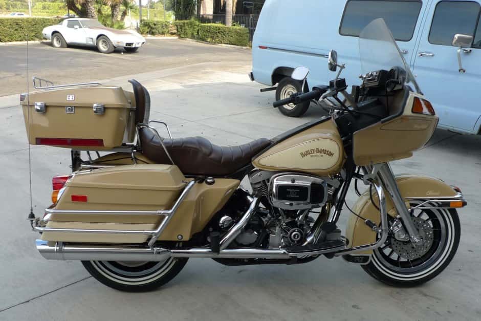 1982 Harley-Davidson Shovelhead sold for $7,500