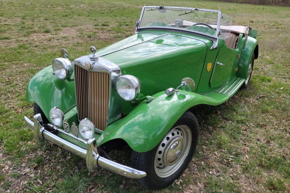 1951 MG TD sold for $13,000