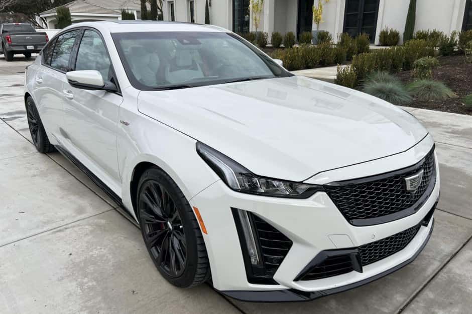 2022 Cadillac CT5 & CT5-V sold for $85,000