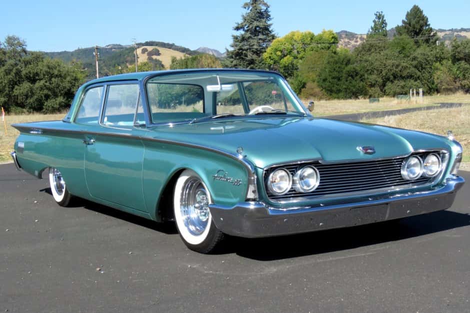 1960 Ford Fairlane sold for $23,700