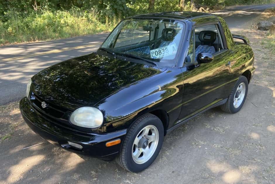 1996 Suzuki  sold for $6,300