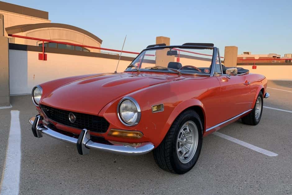 1974 Fiat 124 Spider (1966-1985) sold for $13,000