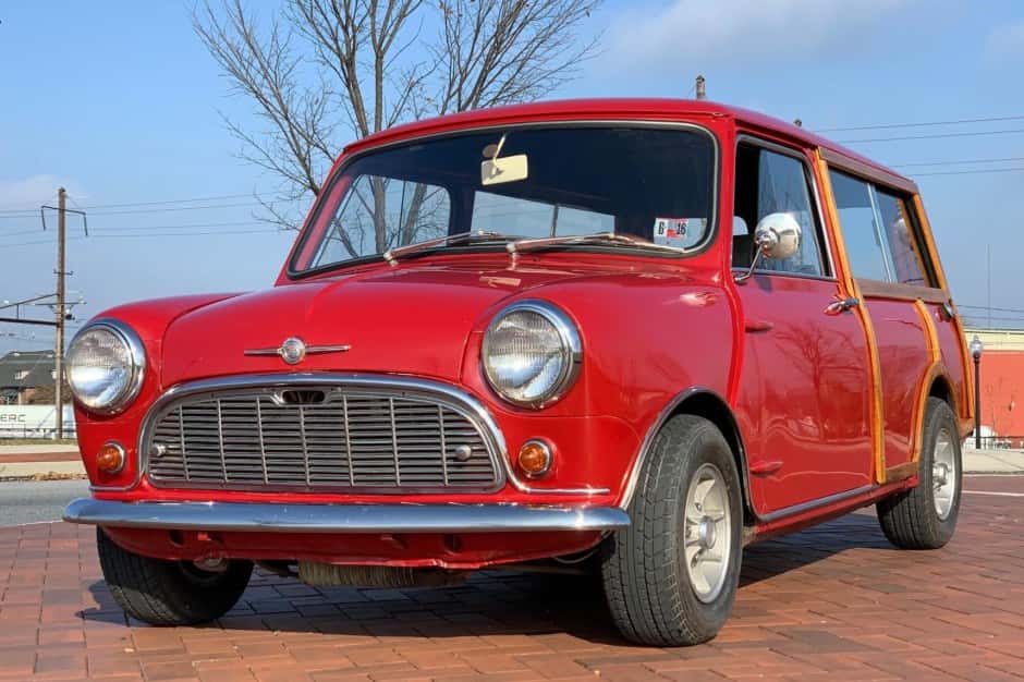 1961 Mini Mk I & Mk II sold for $13,250