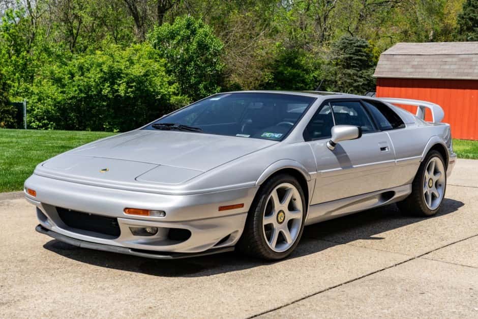 2001 Lotus Esprit sold for $75,500