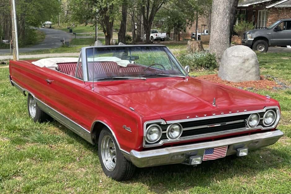 1967 Plymouth Satellite sold for $27,000