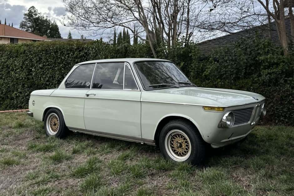 1968 BMW 1600 & 1602 sold for $14,950
