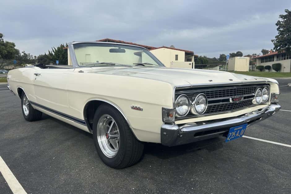 1968 Ford Torino sold for $32,500