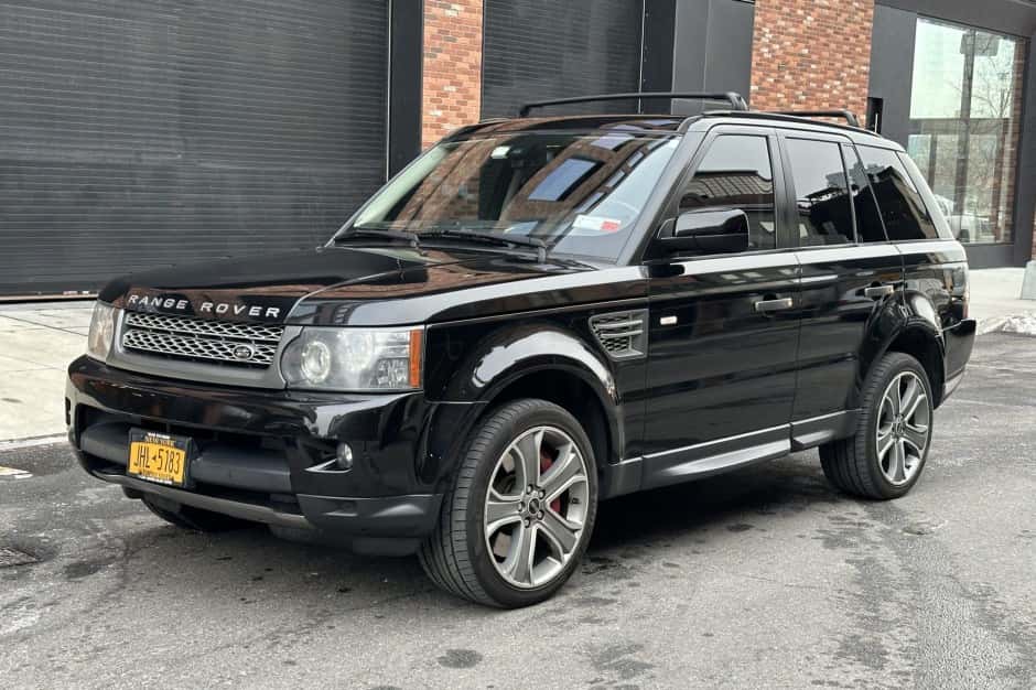 2010 Land Rover Range Rover Sport L320 sold for $24,250