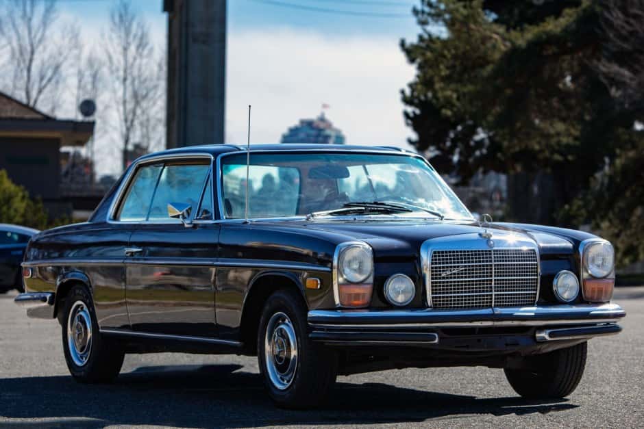 1970 Mercedes-Benz W114 & W115 sold for $10,100