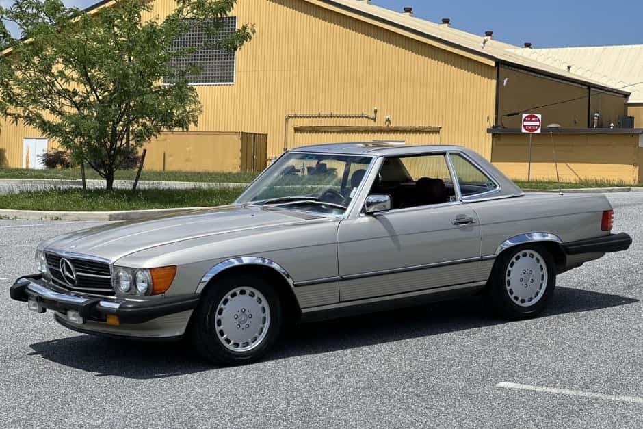 1987 Mercedes-Benz R107 SL sold for $23,350