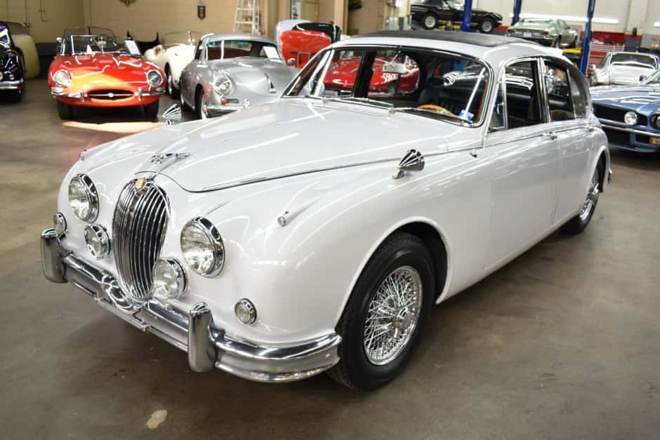 1962 Jaguar Mk II sold for $38,250