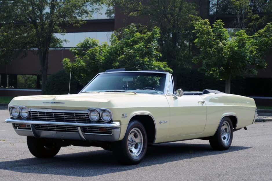 1965 Chevrolet Impala sold for $36,500