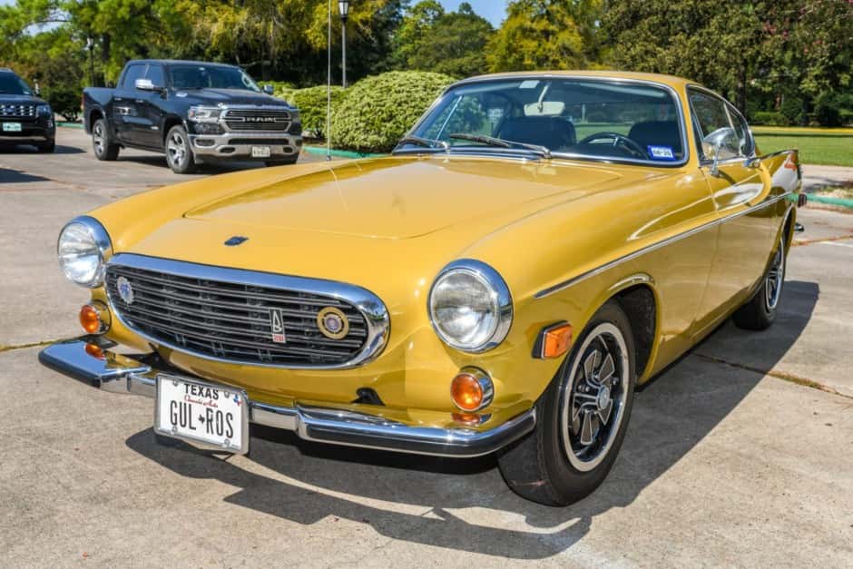 1971 Volvo P1800/1800 sold for $25,250