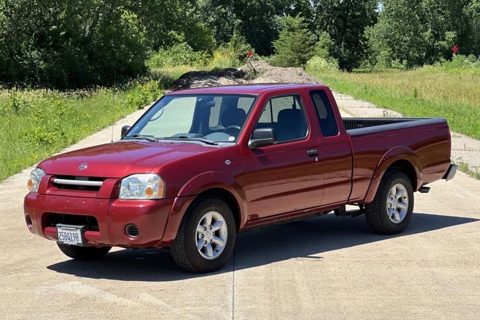 2004 Nissan Pickup sold for $9,000