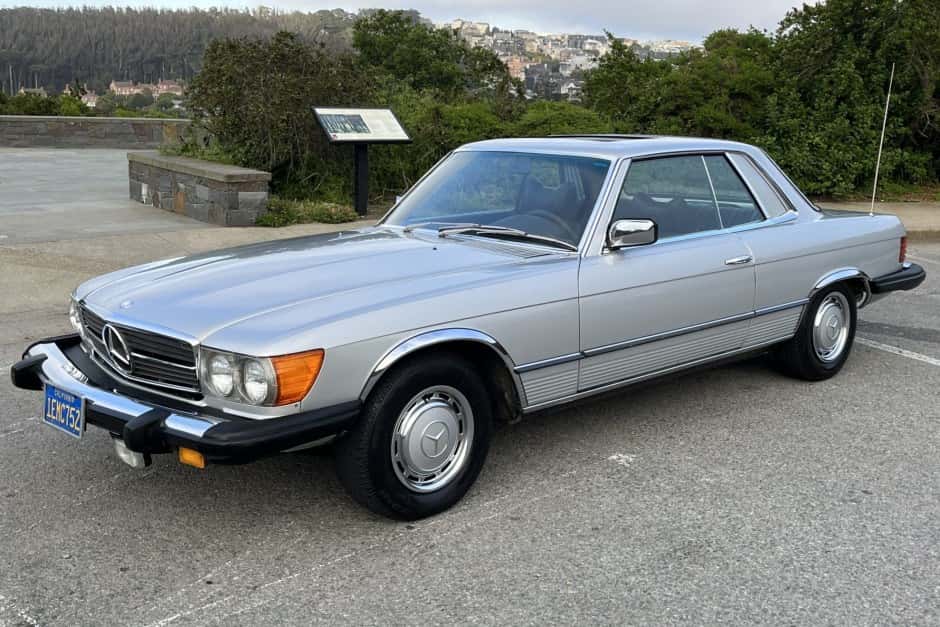 1976 Mercedes-Benz C107 SLC sold for $14,555