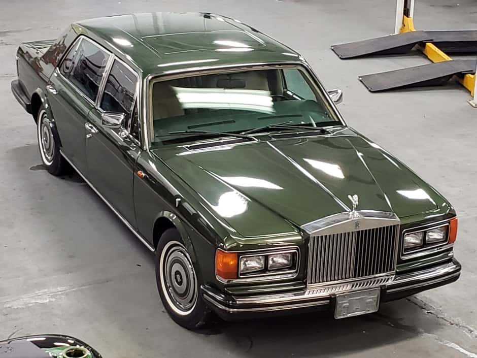 1987 Rolls-Royce SZ Silver Spirit & Silver Spur sold for $45,250