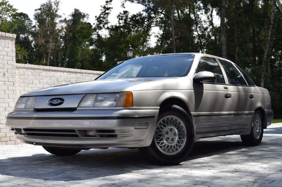 1989 Ford Taurus SHO sold for $6,500