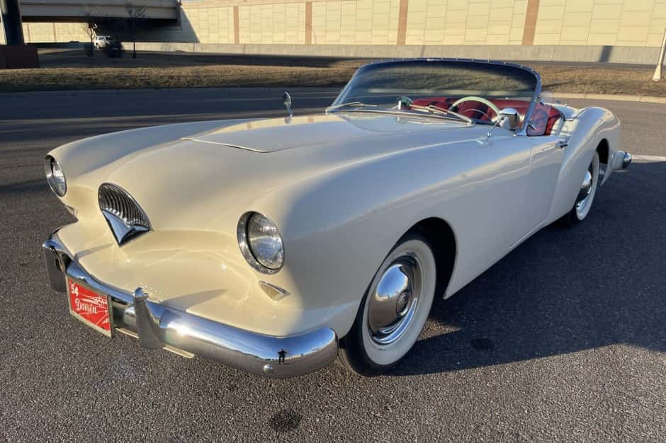1954 Kaiser Darrin sold for $57,500