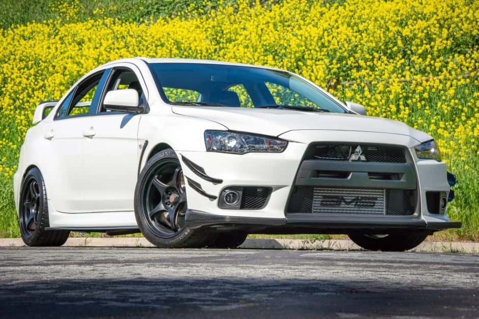 2011 Mitsubishi Lancer Evolution sold for $34,000
