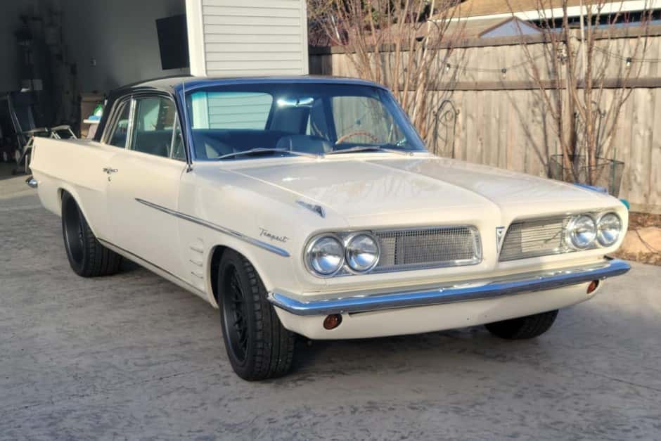 1963 Pontiac Tempest / LeMans sold for $45,000