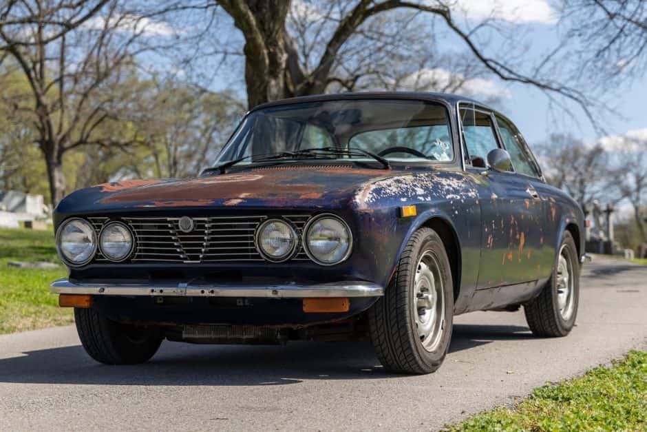 1975 Alfa Romeo 105/115 Series Coupe sold for $16,250