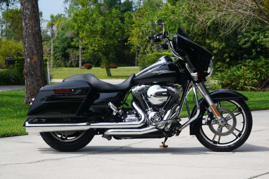 2015 Harley-Davidson Touring sold for $12,500