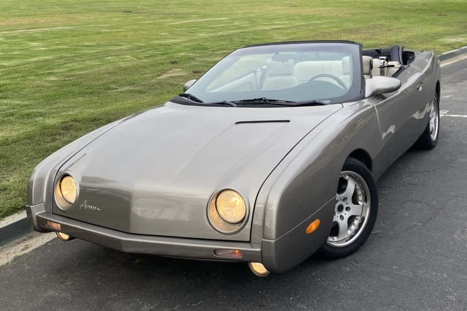 2002 Studebaker Avanti sold for $24,000