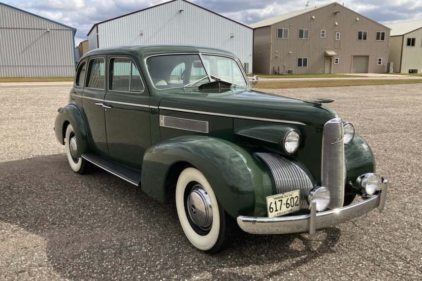 1939 LaSalle Series 50 sold for $19,000