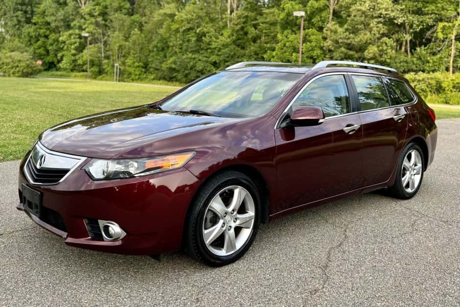 2011 Acura  sold for $17,259