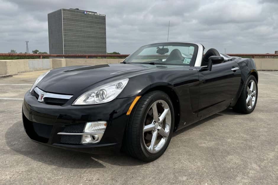 2007 Saturn Sky sold for $10,000