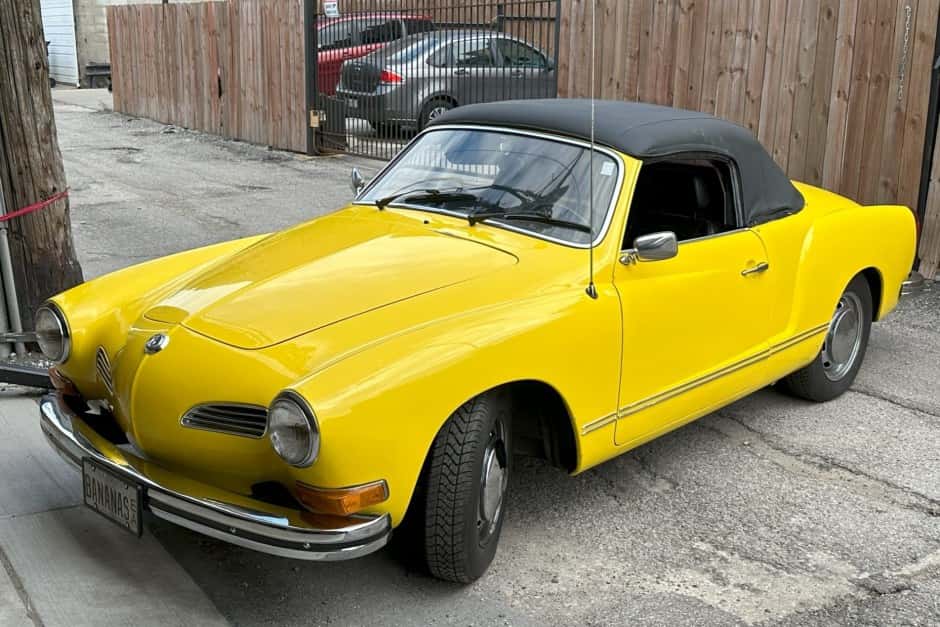 1973 Volkswagen Karmann Ghia sold for $16,600