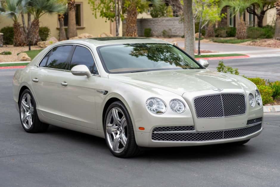 2014 Bentley Continental Flying Spur sold for $73,000