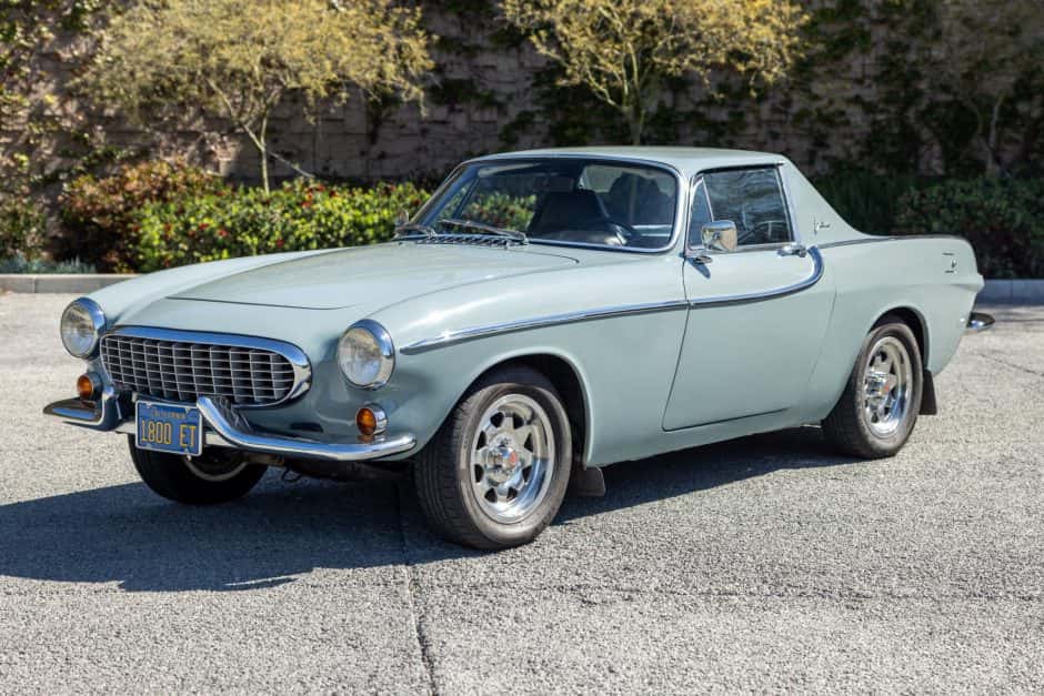1973 Volvo P1800/1800 sold for $14,000