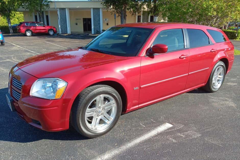 2006 Dodge Magnum sold for $12,600