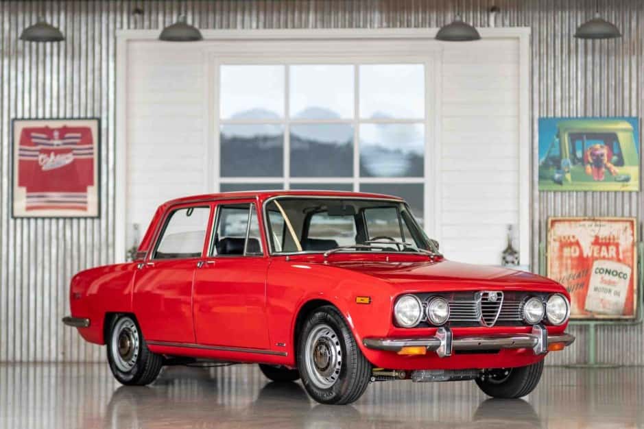 1970 Alfa Romeo 105 Series Sedan sold for $38,250