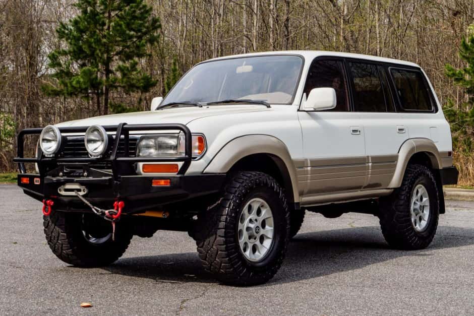 1996 Lexus LX450 sold for $26,050