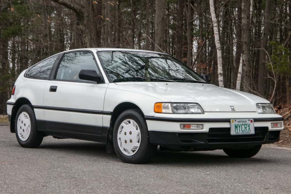 1990 Honda CRX sold for $9,250