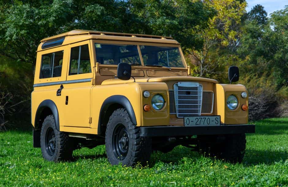 1979 Land Rover Series 88 sold for $20,750