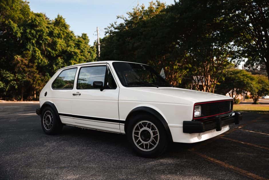 1983 Volkswagen GTI Mk1 sold for $19,830