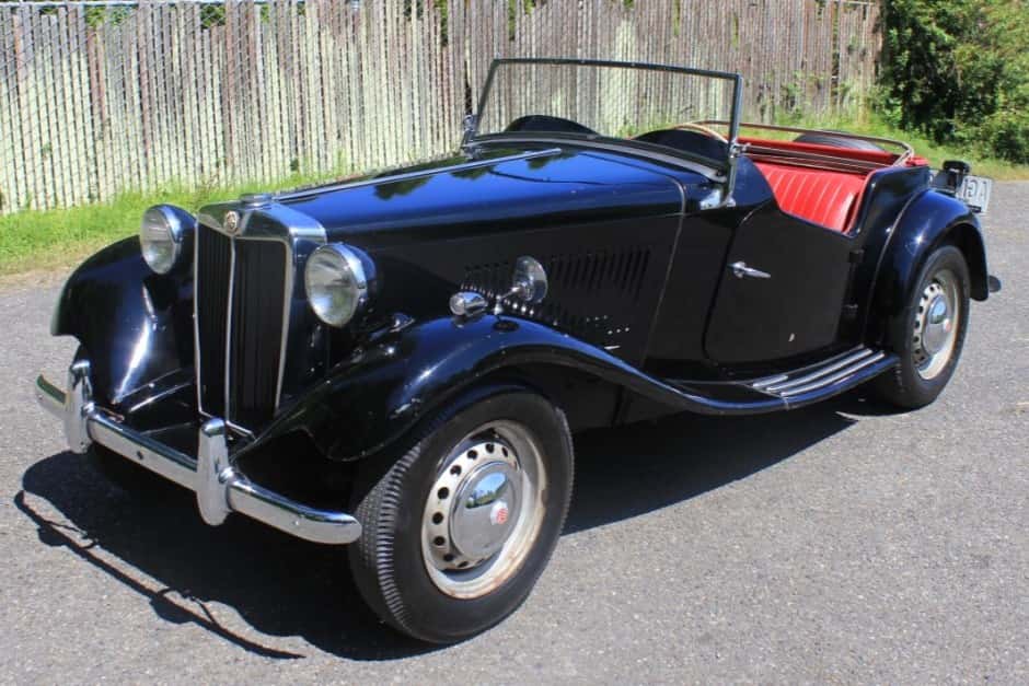 1952 MG TD sold for $11,850