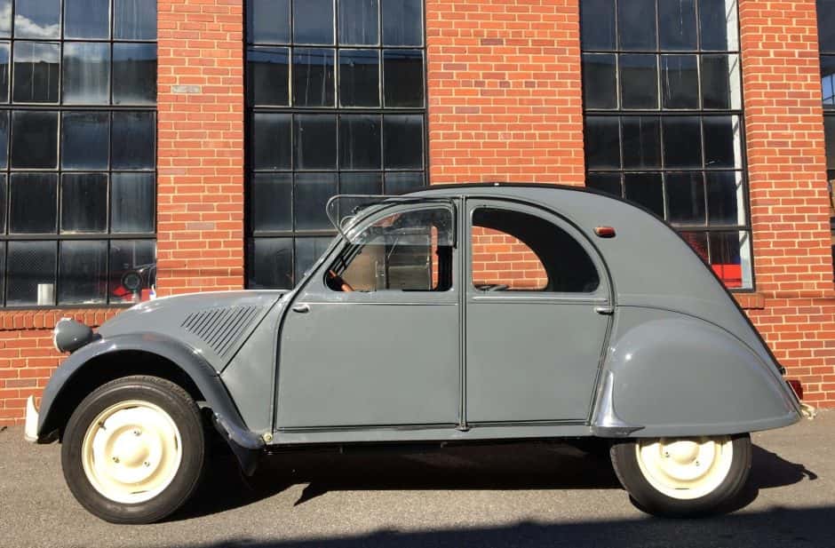 1955 Citroen 2CV sold for $14,500