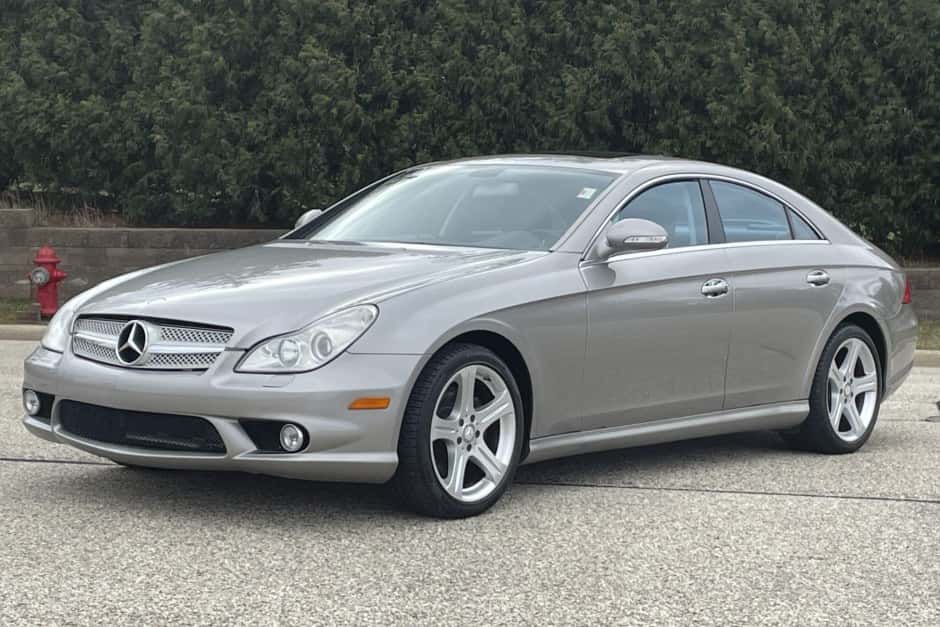 2006 Mercedes-Benz CLS-Class sold for $10,500