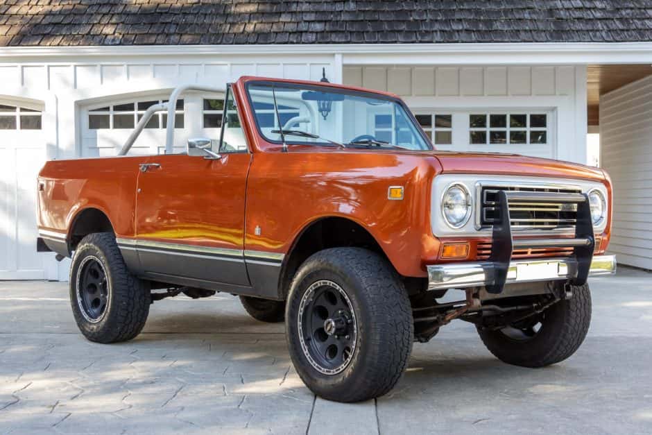 1977 International Harvester Scout sold for $37,500