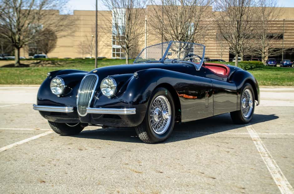 1954 Jaguar XK120 sold for $82,000